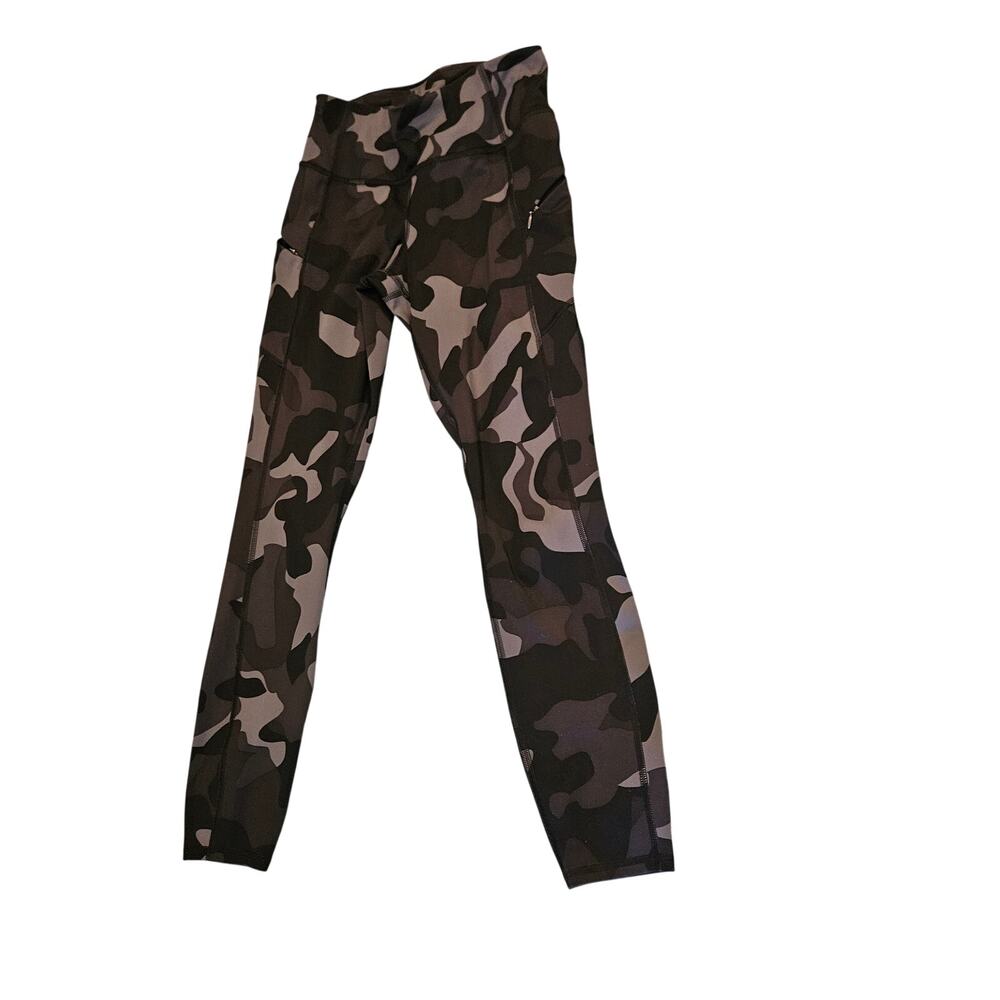 Athleta XS Gray Black Camo High Rise Leggings Zip Pocket Athletic Yoga Running